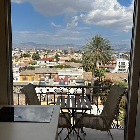 Nicosia City Centre Sky Views Apartment エクステリア 写真