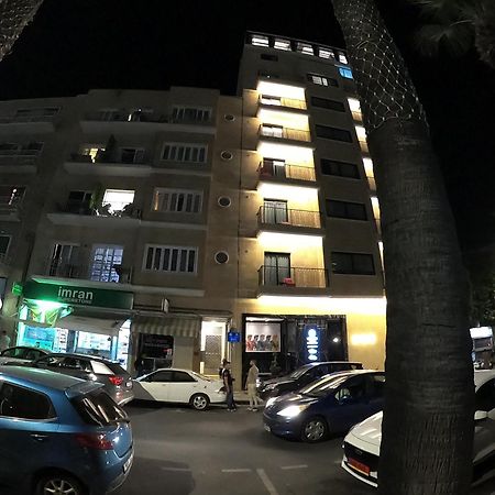 Nicosia City Centre Sky Views Apartment エクステリア 写真