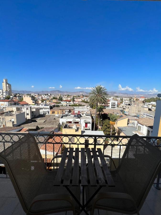 Nicosia City Centre Sky Views Apartment エクステリア 写真