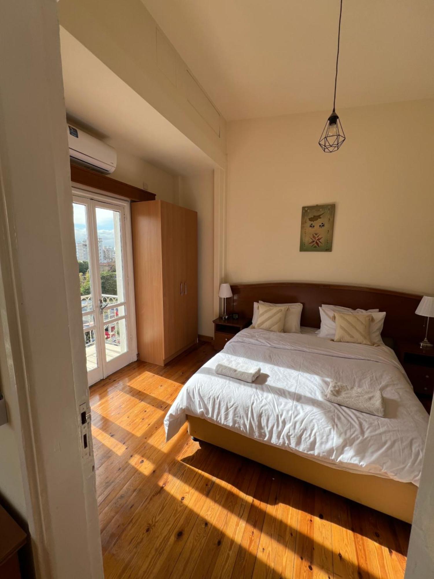 Nicosia City Centre Sky Views Apartment エクステリア 写真