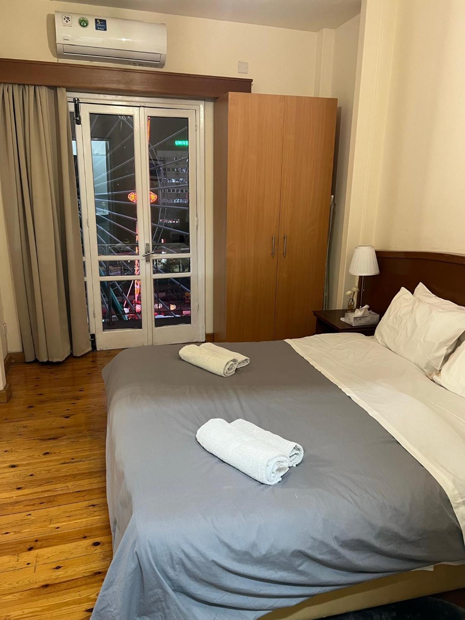 Nicosia City Centre Sky Views Apartment エクステリア 写真